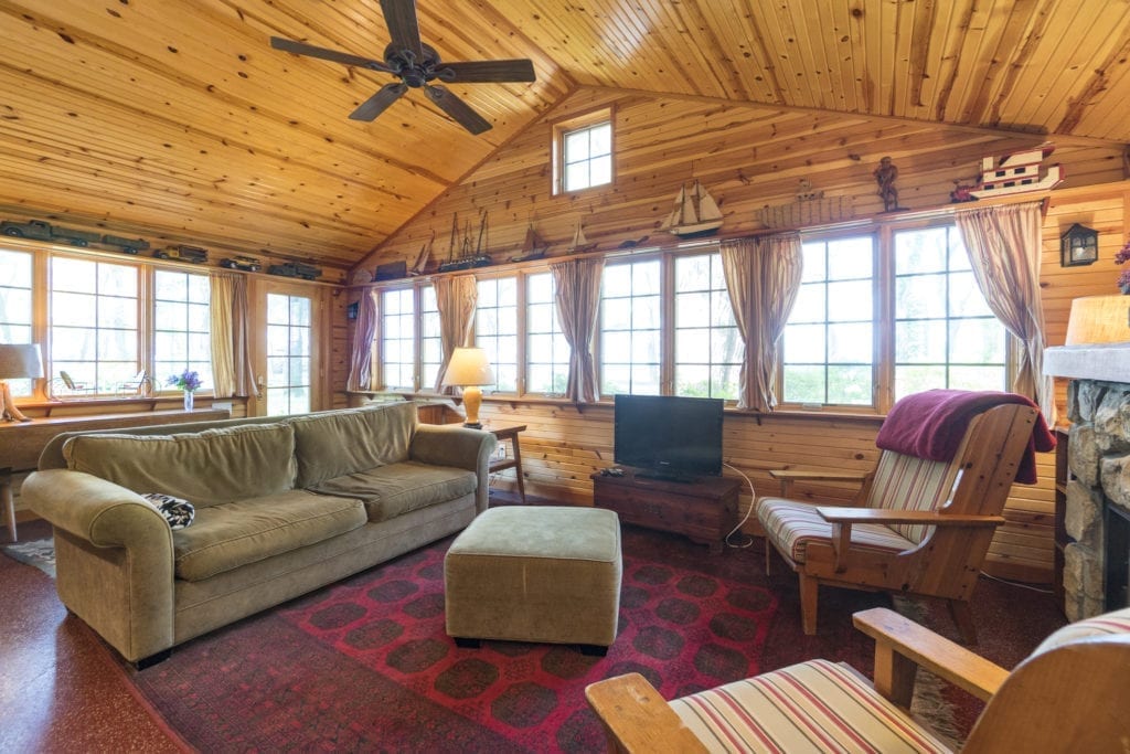 Sunset House Timber Bluff